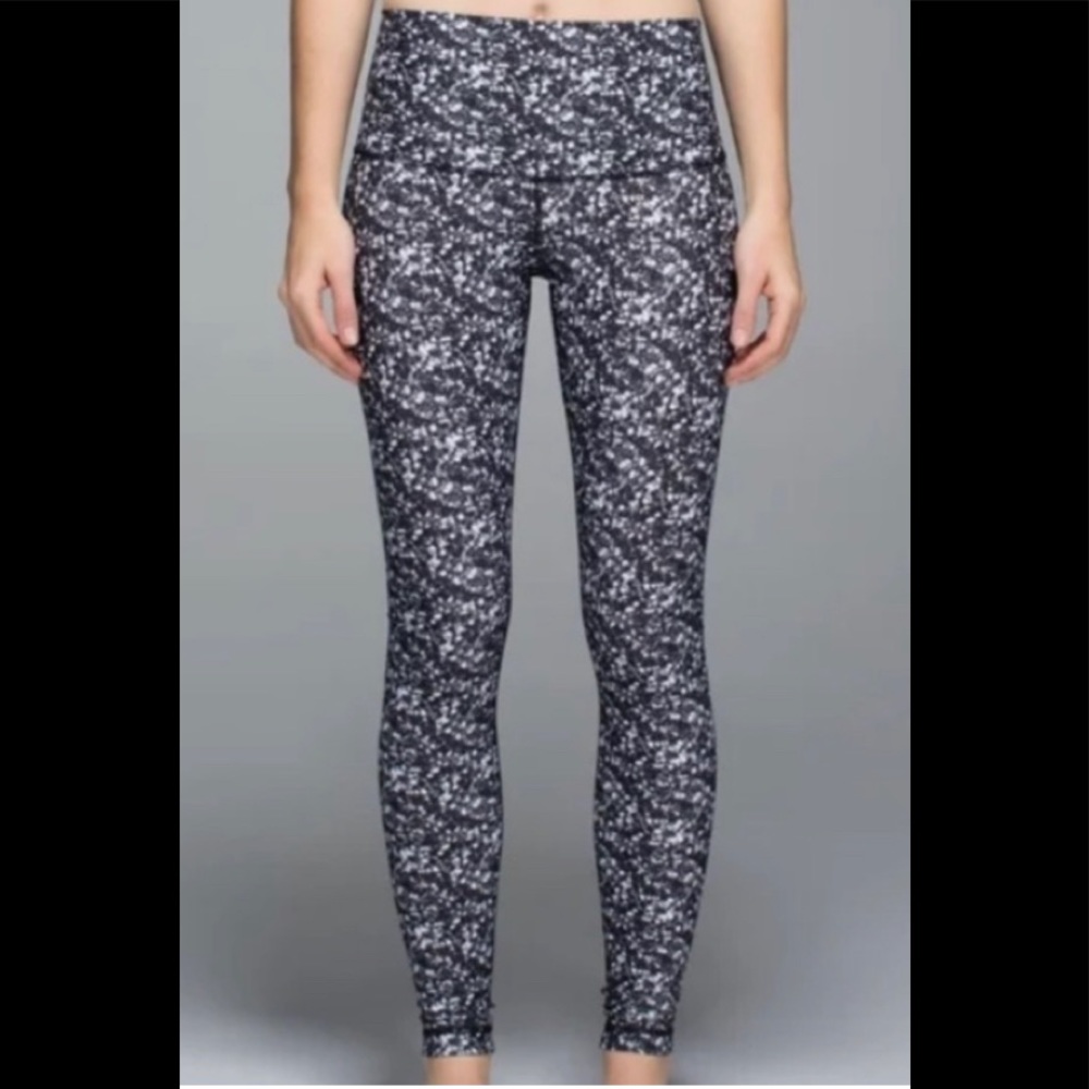 Shine Tight Lululemon Leggings